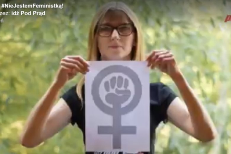 Akcja #NieJestemFeministką portalu Idź Pod Prąd zachęciła do feminizmu tysiące kobiet.